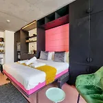 Majestic Studio In City Centre
